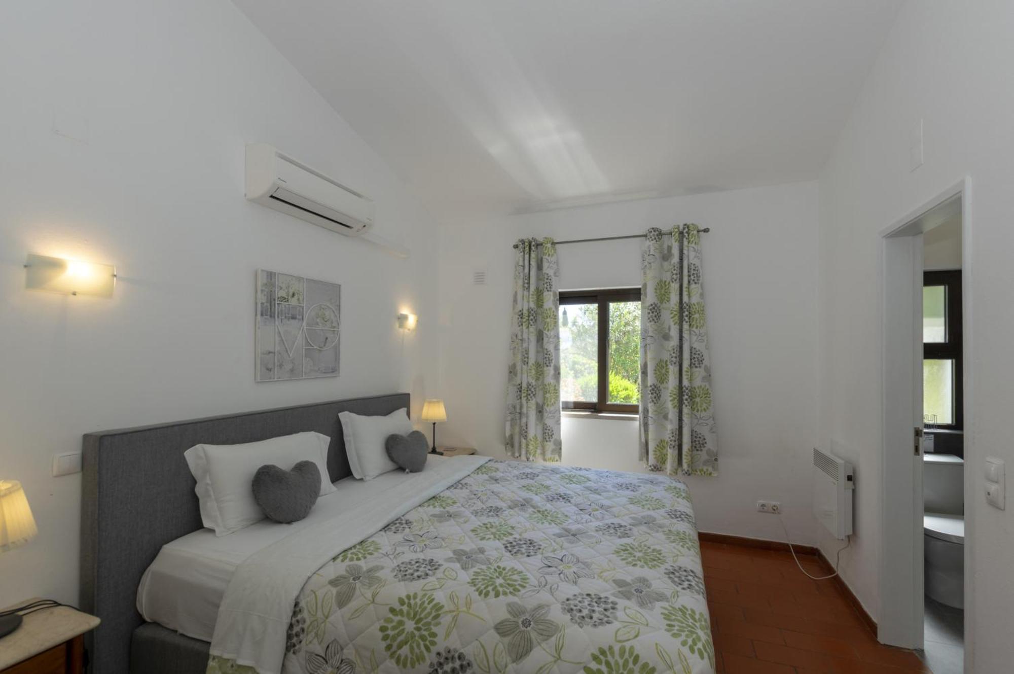 Villa de 3 dormitorios con vistas al jardín